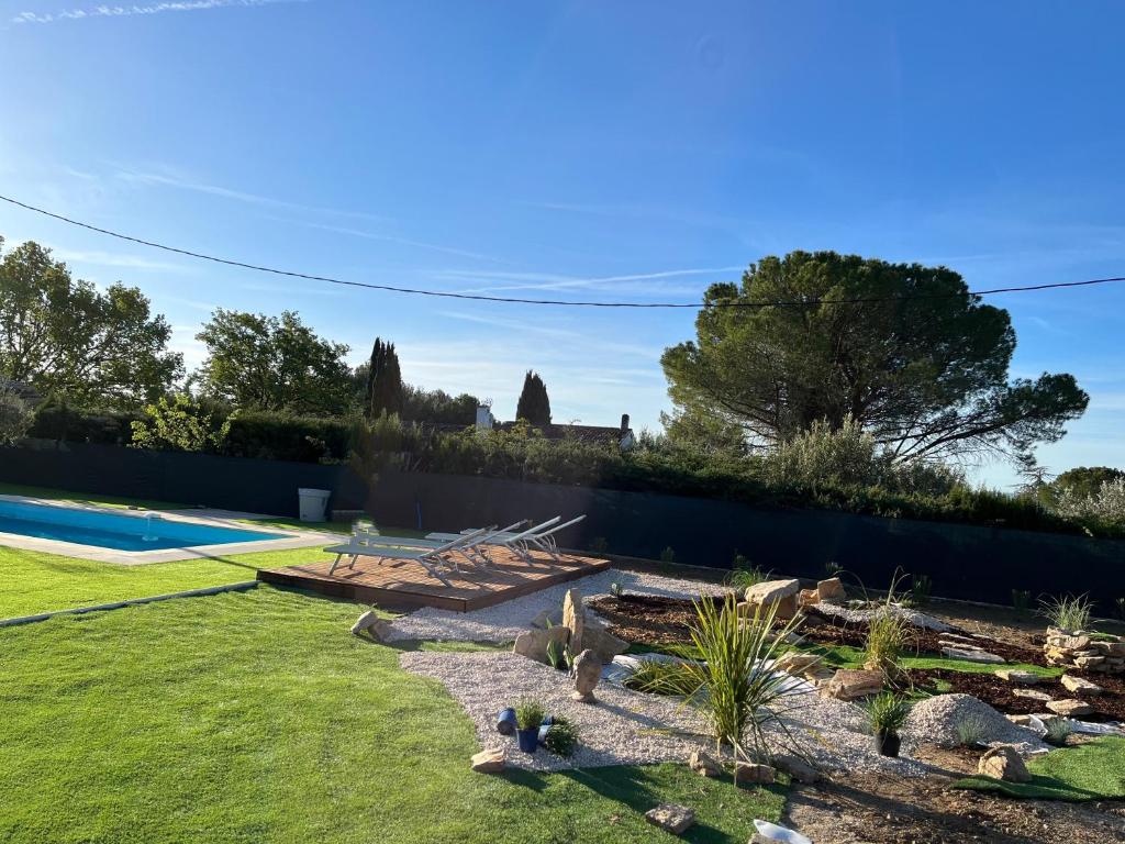 Proche GORGES DU VERDON, villa 8 pers avec piscine privée