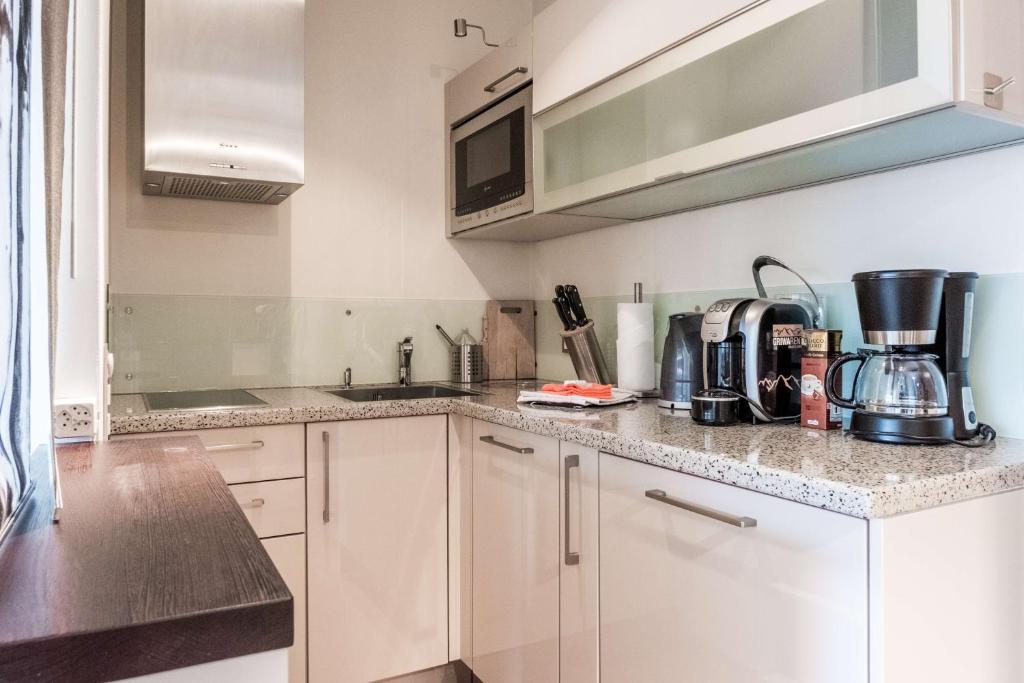 Apartment Alpenrose 2.5 mit Mitbenutzung SPA & Wellness - GRIWA RENT AG photo 4