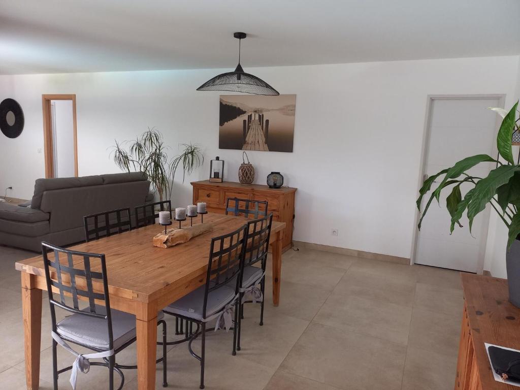 Amazing villa in Rocbaron with private swimming pool photo 3