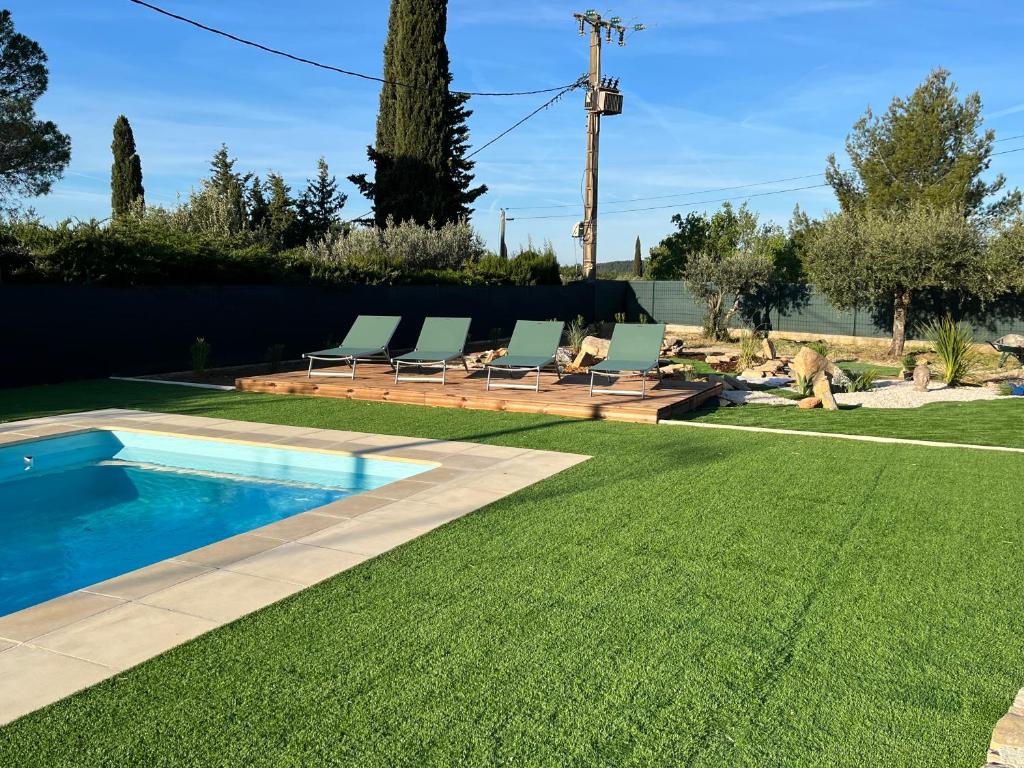 Proche GORGES DU VERDON, villa 8 pers avec piscine privée photo 4