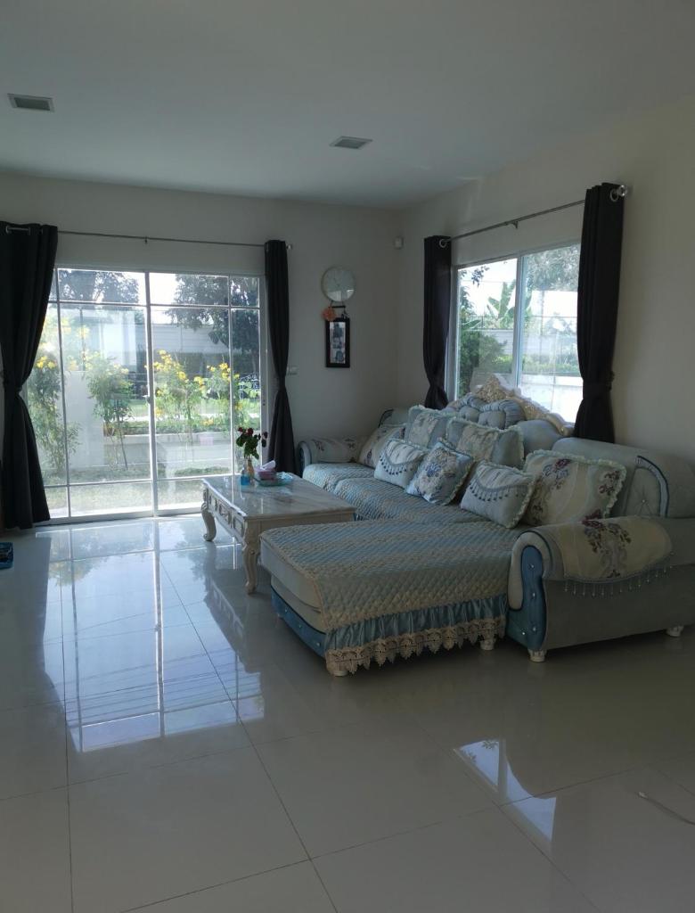 บ้านพักสุวรรณภูมิ​ แอร์​พอร์ต​ลิงค์​ลาดกระบัง