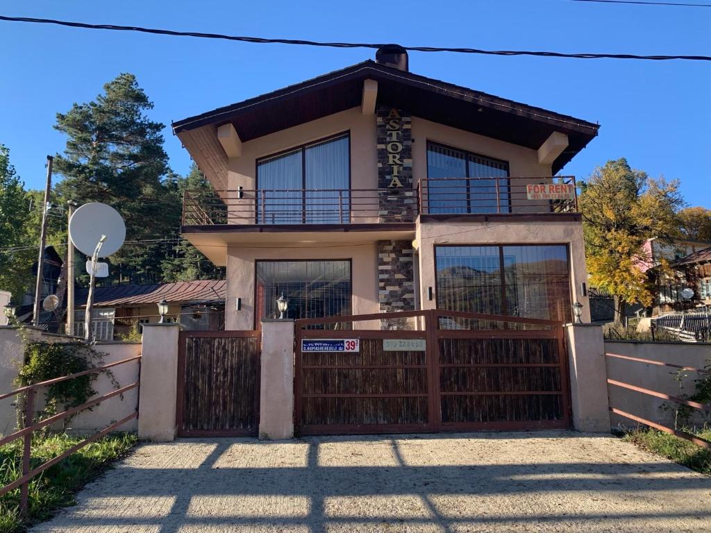 Villa Astoria Bakuriani photo 2