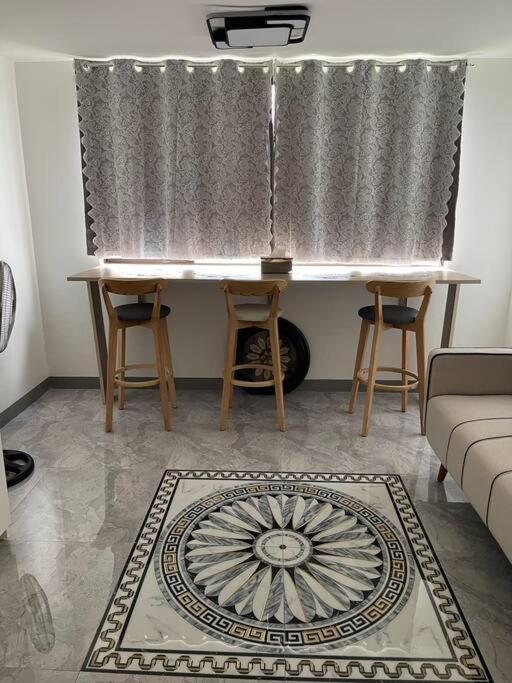 The Cosy Condo