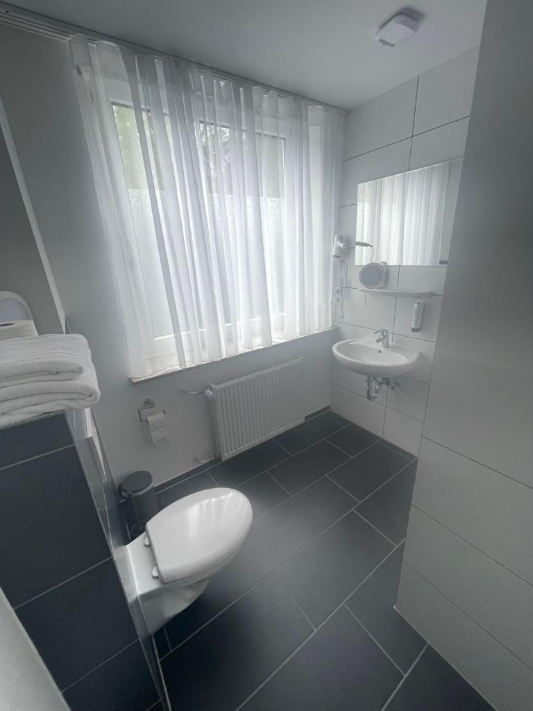MOTELO Bielefeld - Smart HOTEL photo 3