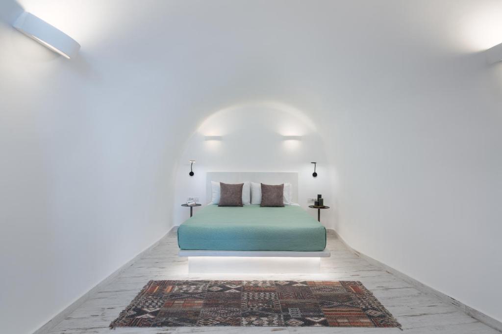 Avenoir one bedroom cave villa