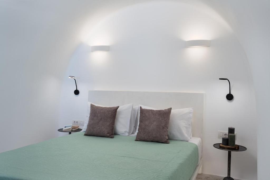 Avenoir one bedroom cave villa photo 1