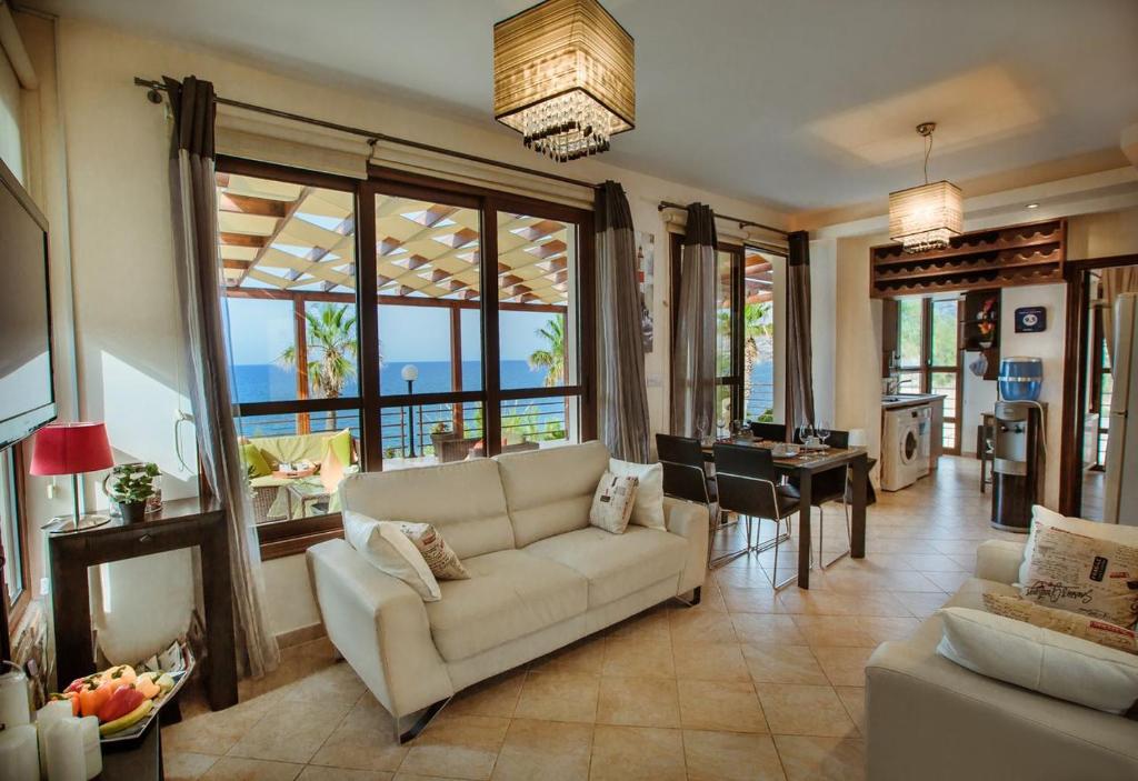 Kallinousa Beach Villa photo 1