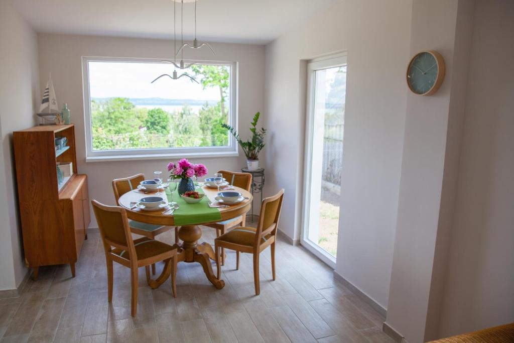 Turquoise Lake Guesthouse Balaton photo 3