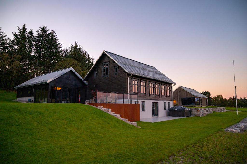 Godo Lodge photo 2