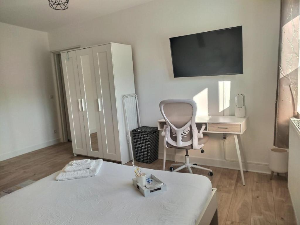 Ch privée 18m - Canapé - Netflix - Appart 120m photo 3