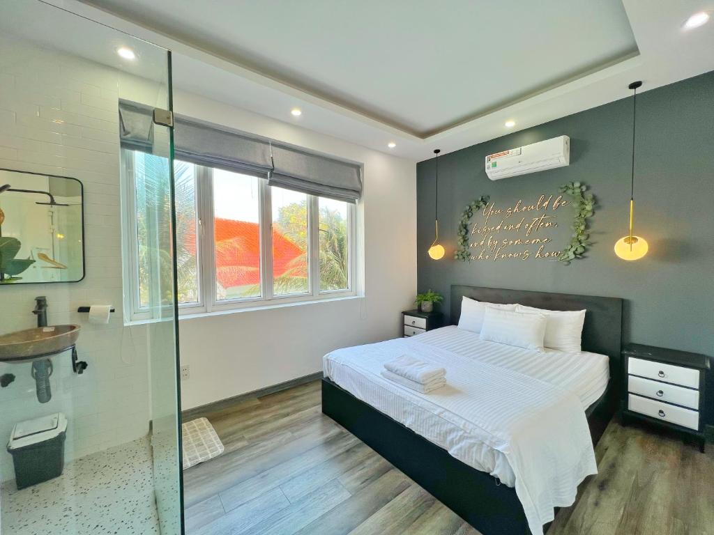 Vung Tau Beach Villa- Back Beach Villa- 4 Bedrooms Villa