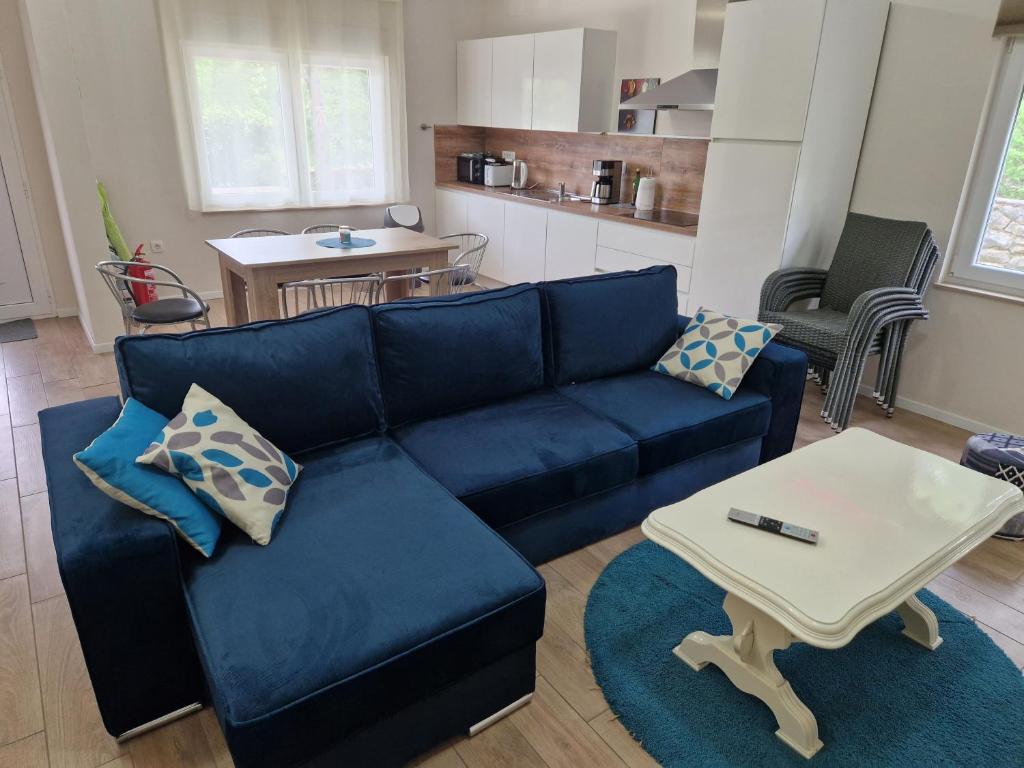 Apartman Diana - 75 m2 - 2 Bedrooms - Grill photo 4