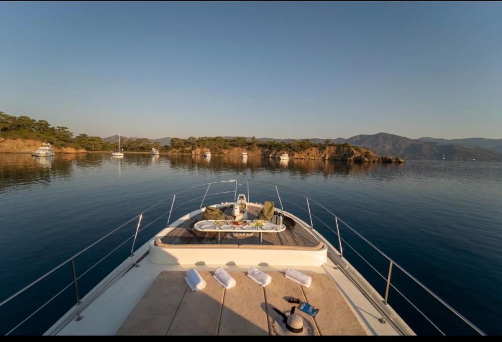 Aden yachting photo 2