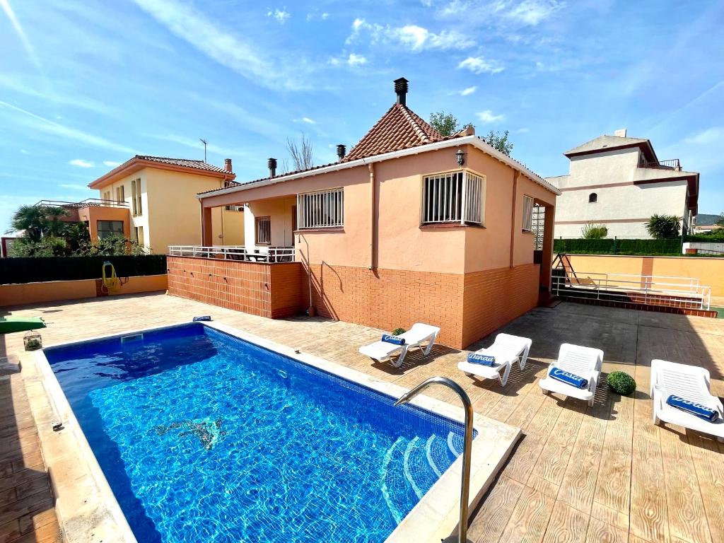 Arenda Clara villa con piscina privada al lado de la playa photo 2