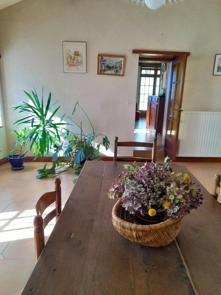 Maison de 2 chambres avec jardin clos et wifi a Allemans photo 3