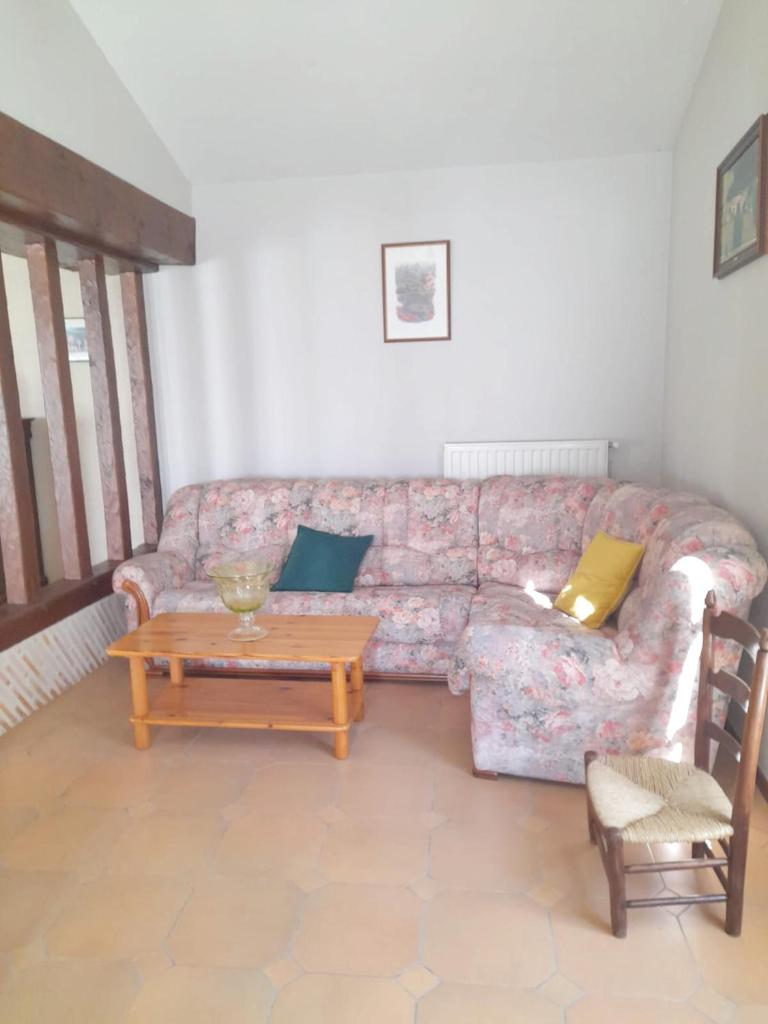 Maison de 2 chambres avec jardin clos et wifi a Allemans photo 2