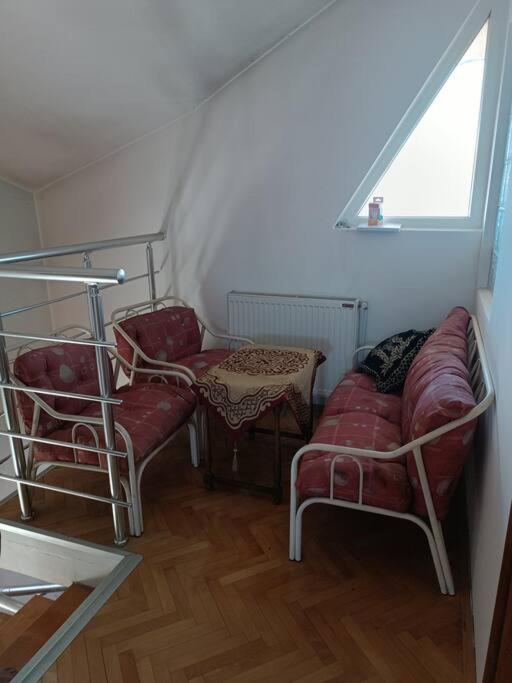 Vranje City Center, Penthouse Delux Apartment photo 4
