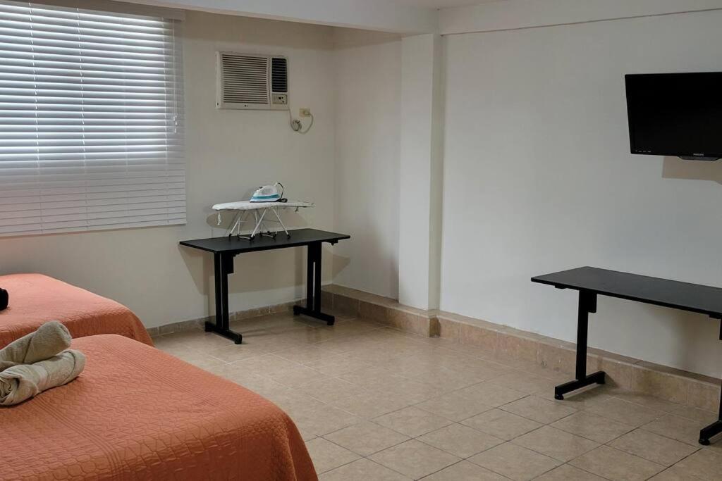 Loft Centrico 3 camas matrimoniales,Aire acondicionado, parking (1), refrigerador, microhondas photo 1