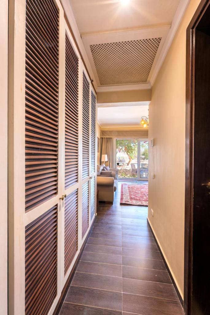 Domina Coral Bay building 46 by Holiday Home 24 photo 2