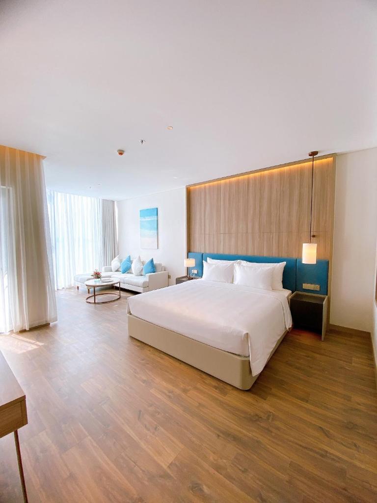 Căn hộ khách sạn 1 phòng ngủ view biển À la Carte Hạ Long