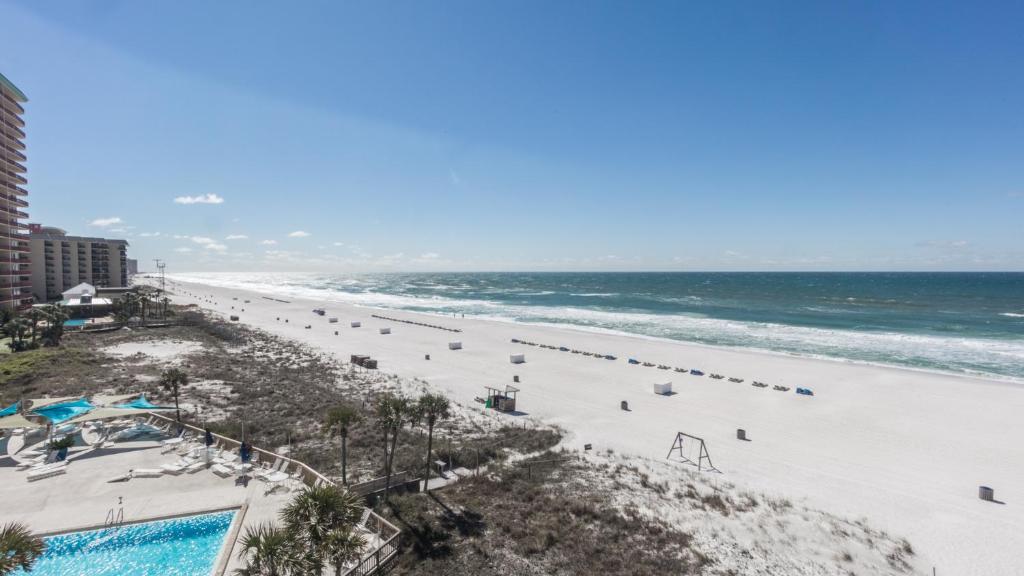 Dunes of Panama - Total Remodel BEACHFRONT 5th Floor Condo - 2 Bed & 2 Bath photo 3