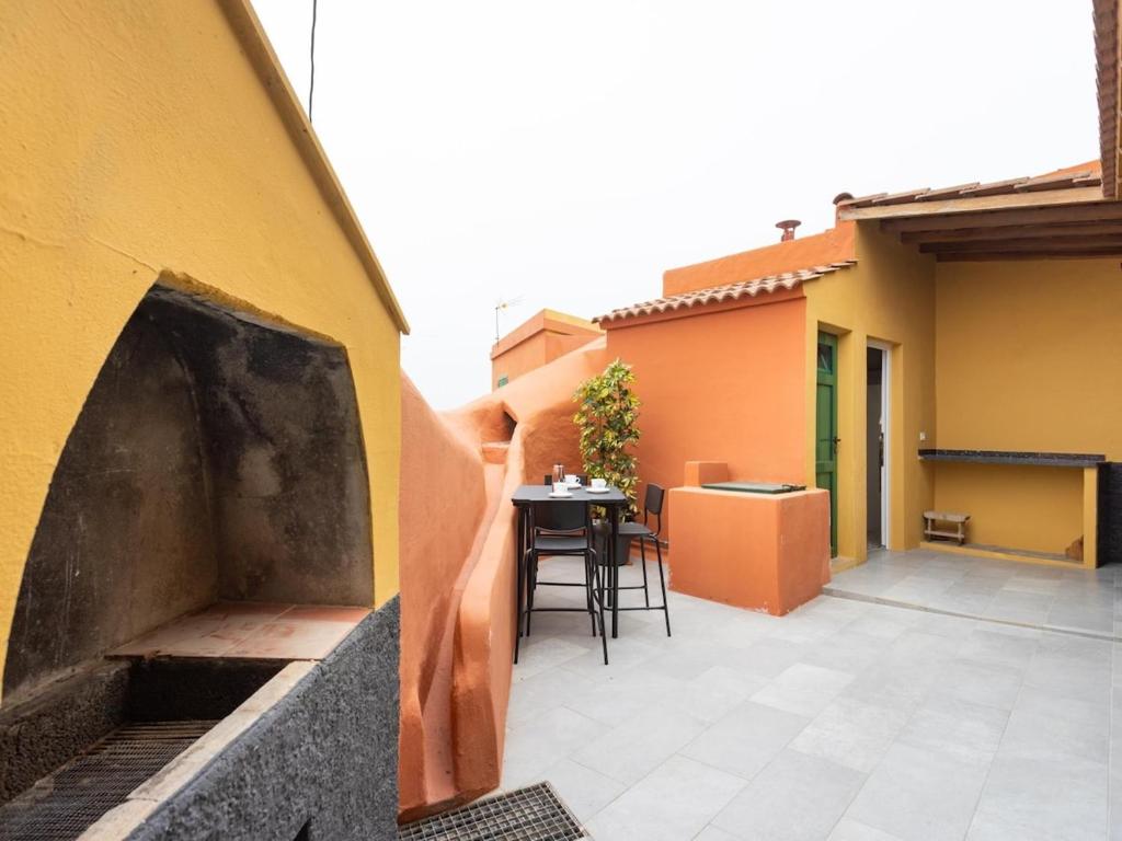 Lightbooking Casa cueva Las Teresitas Tenerife photo 4