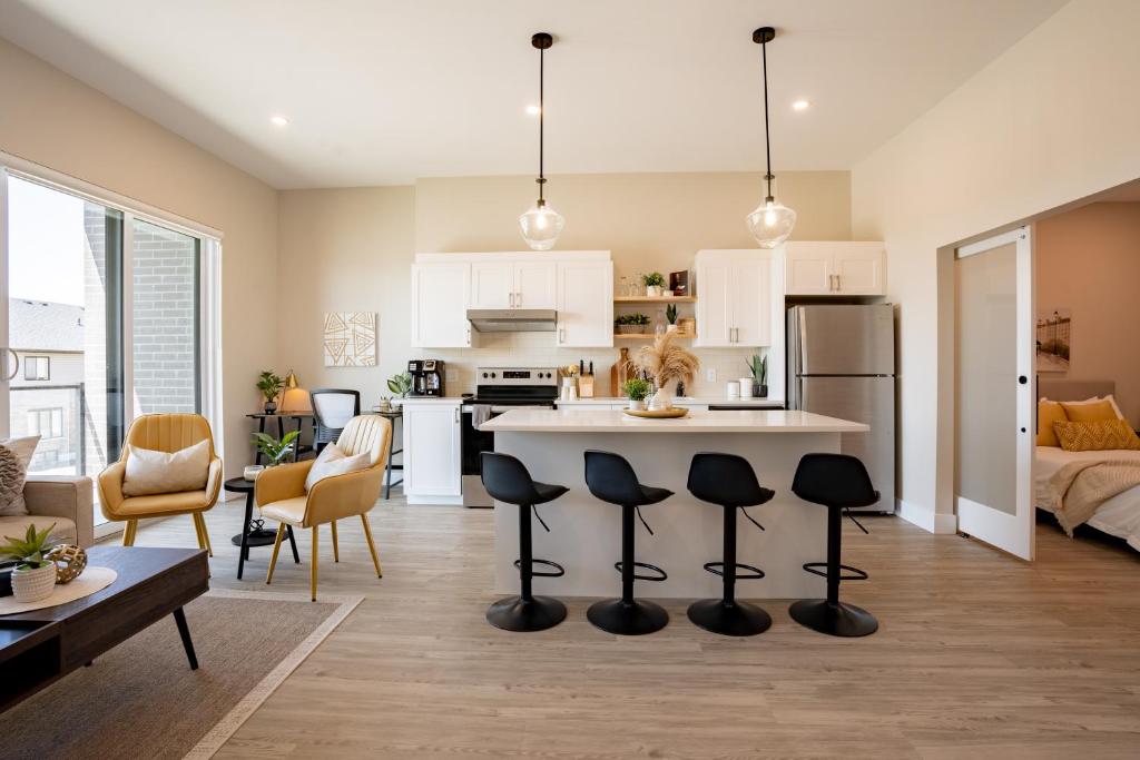 Brand new! Stylish 2 Bedroom Condo photo 1