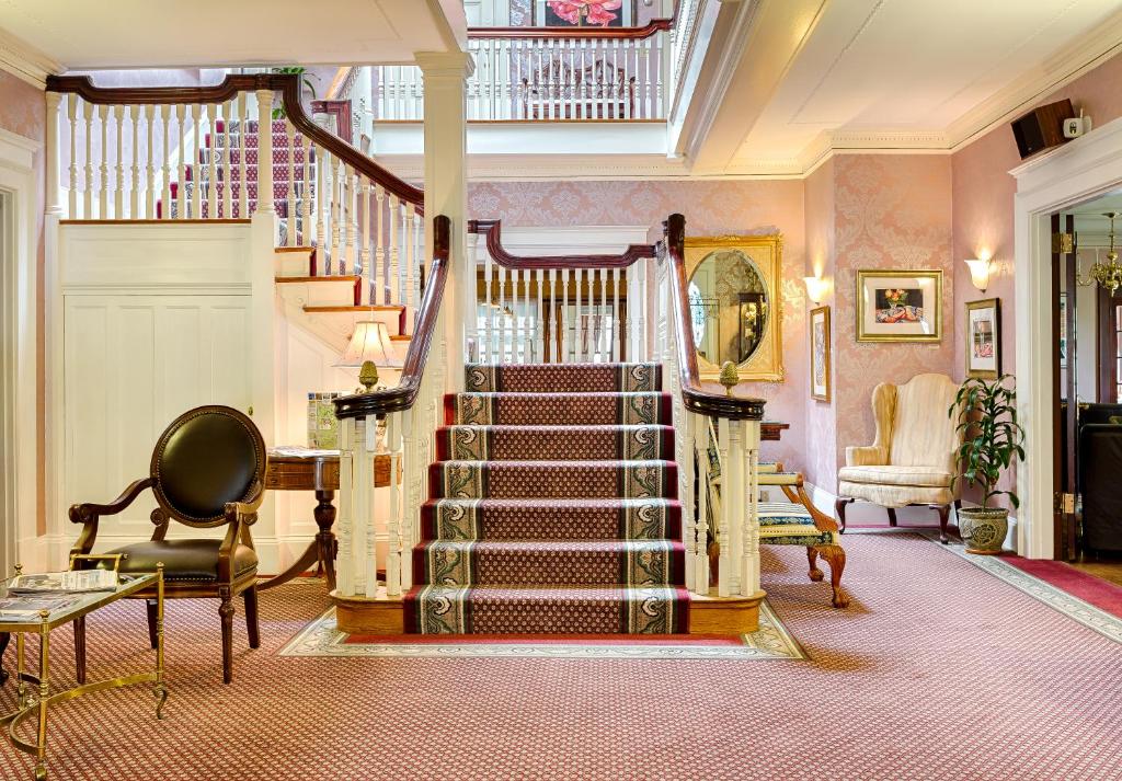 Gateways Inn photo 1