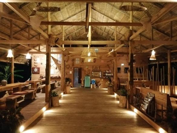 Fandee Island - Mountain House - Tad Lo Bolaven Loop Pakse photo 3