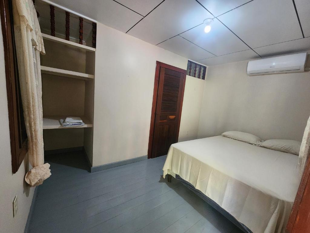 Fenix Hotel & Hostel photo 1
