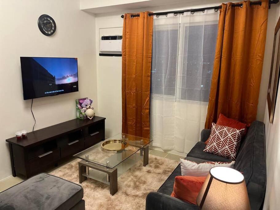 The Journeyman Suite at Covent Garden Sta Mesa Manila photo 2