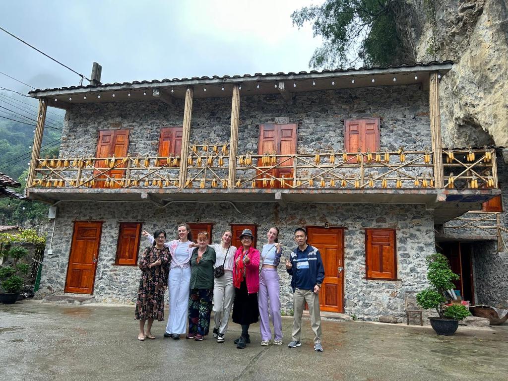 Yen Nhi Homestay Ban Gioc ( CS2 )