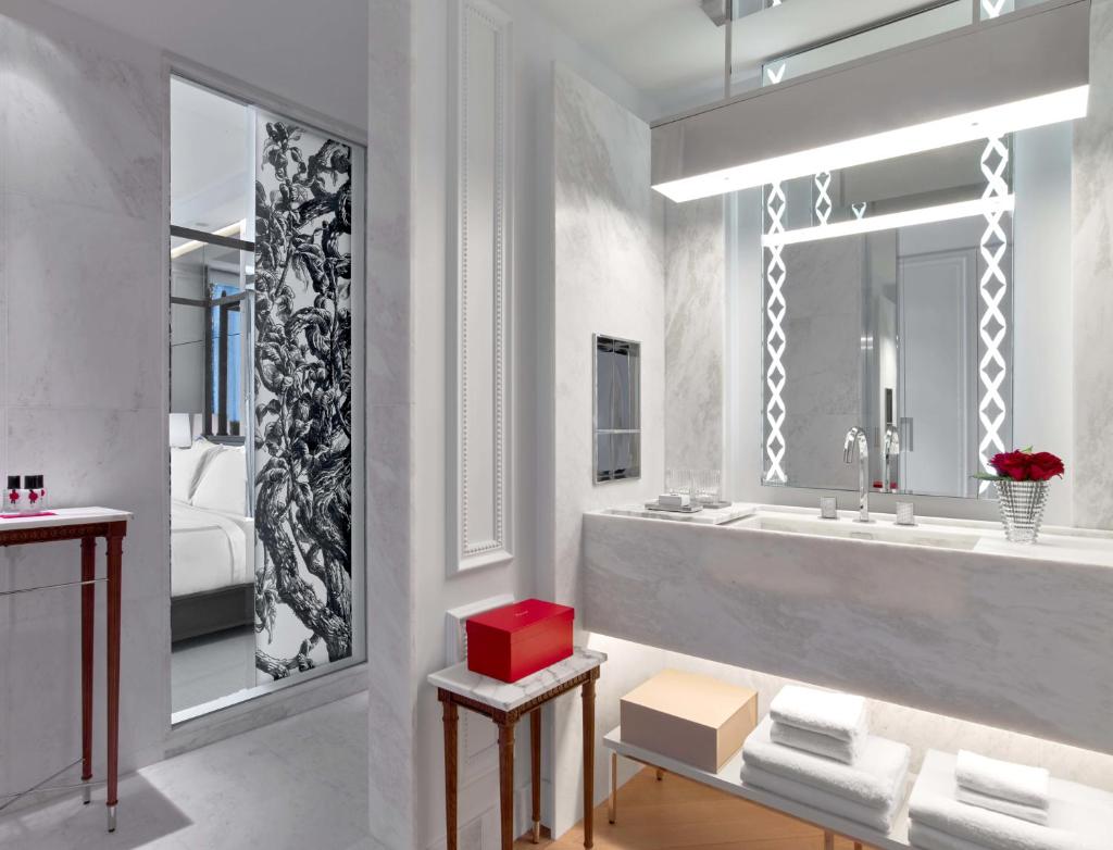 Двухместный (Двухместный номер с 1 кроватью), Baccarat Hotel and Residences New York
