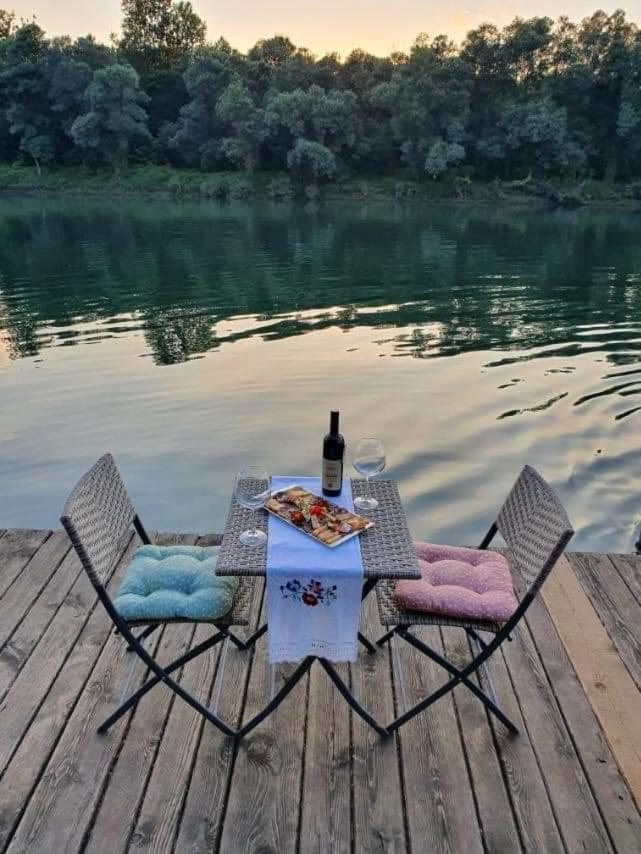 Etno Konačište-Restoran Stara Čivija