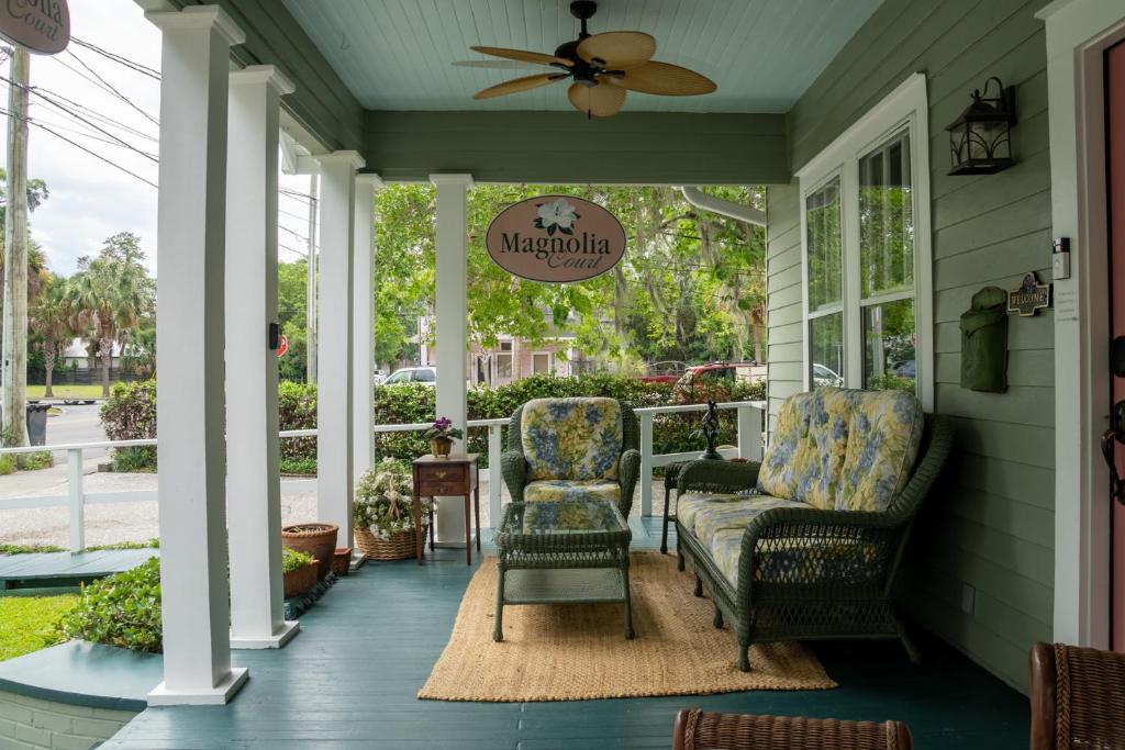 Magnolia Court Suites photo 3