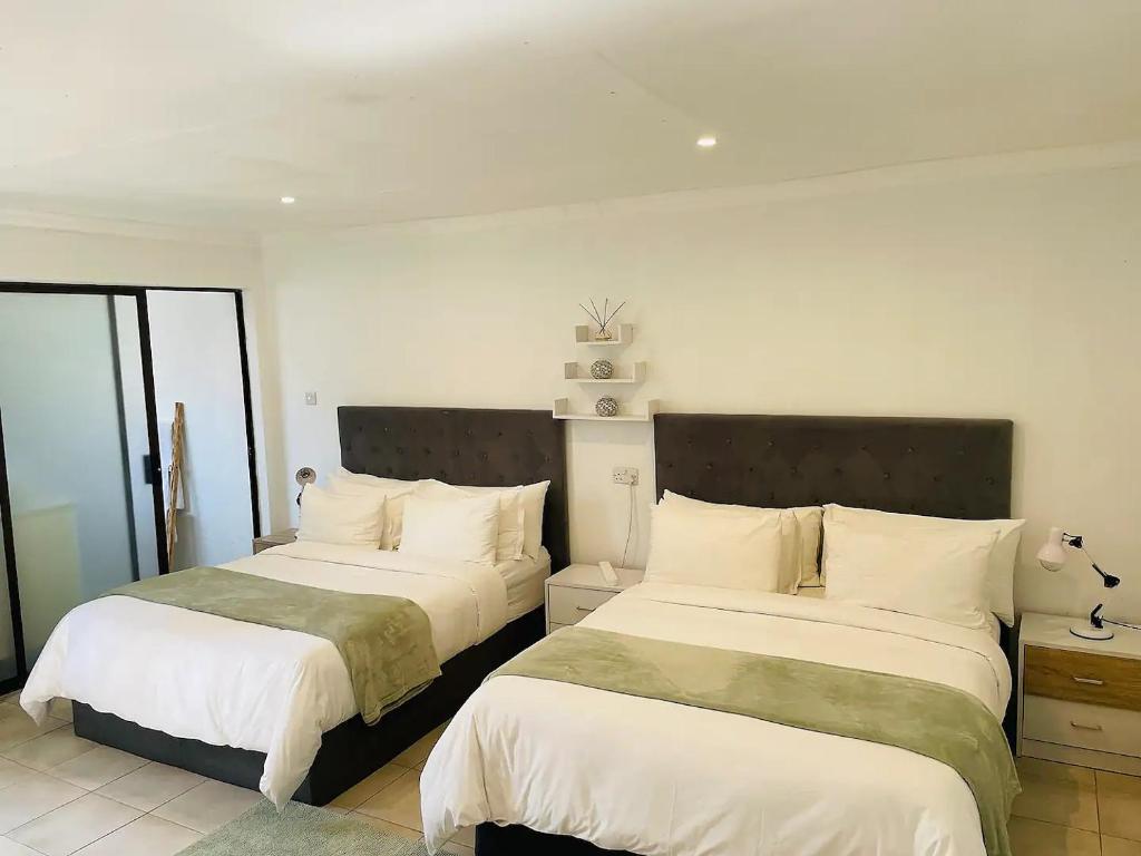 Mellow 2 bedroomed cottage - 2083 photo 2