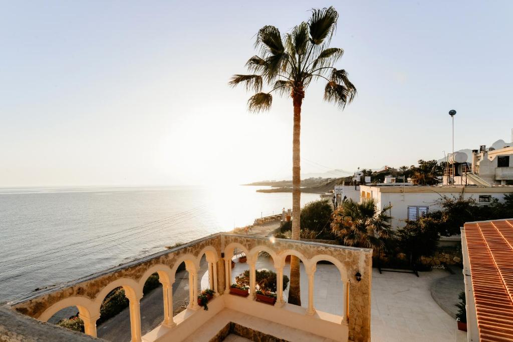 Luxuriant Houses Kyrenia photo 2