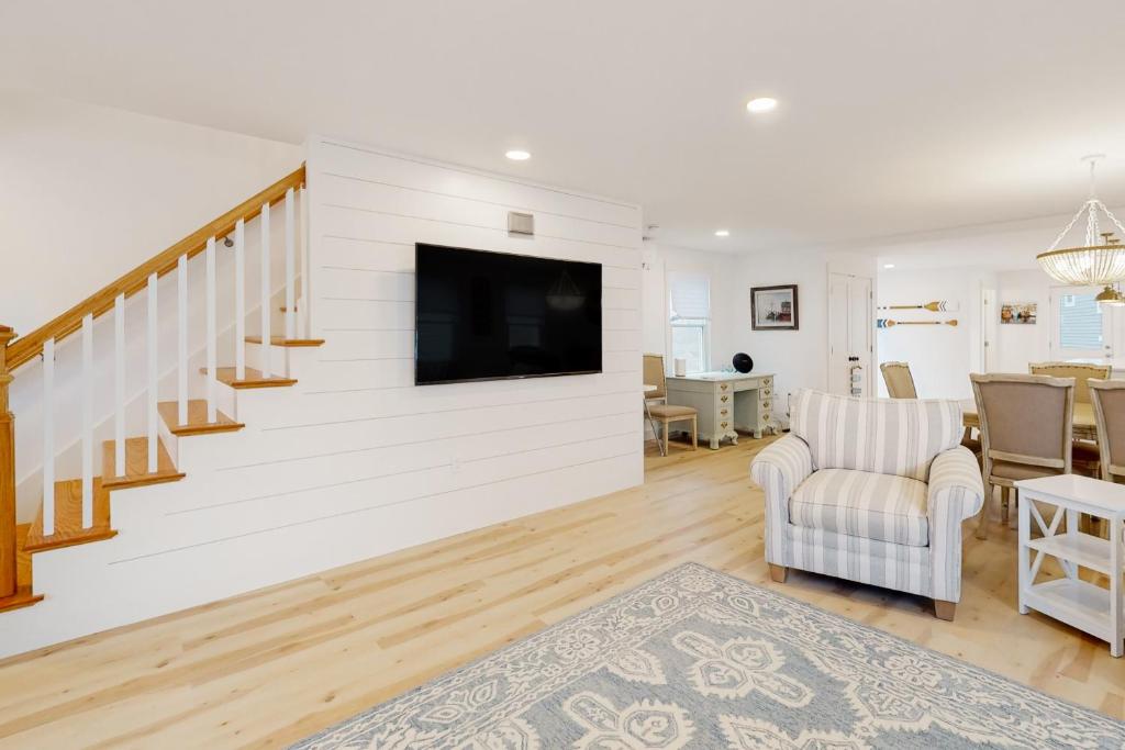 Beau's Beach House photo 2
