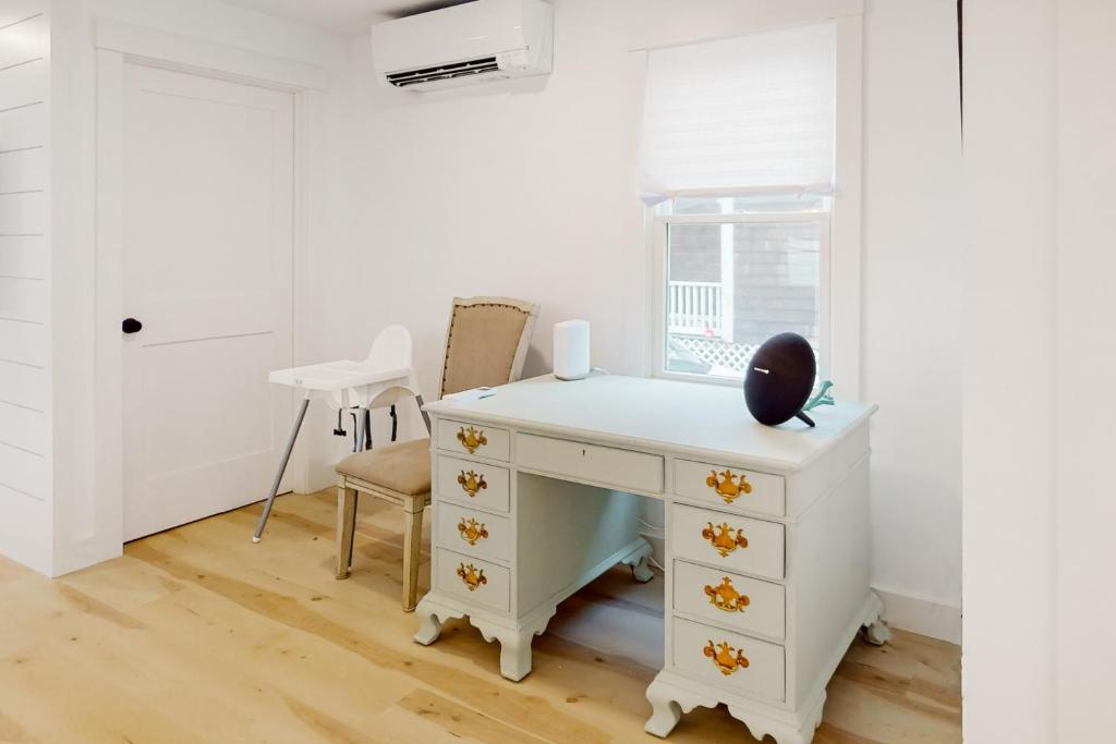 Beau's Beach House photo 4