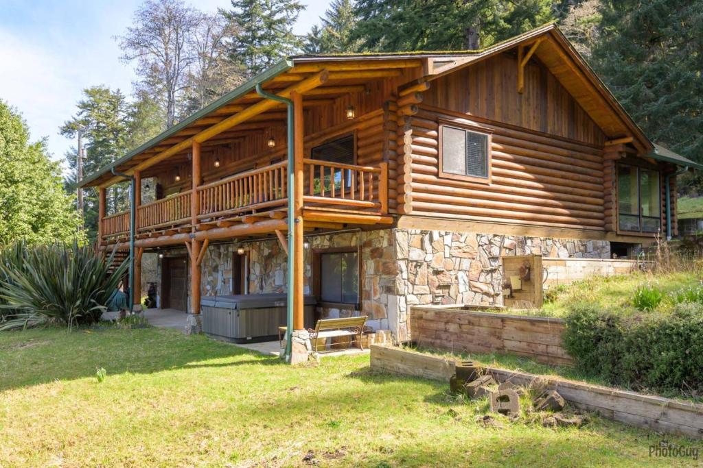 The Lake Cabin image