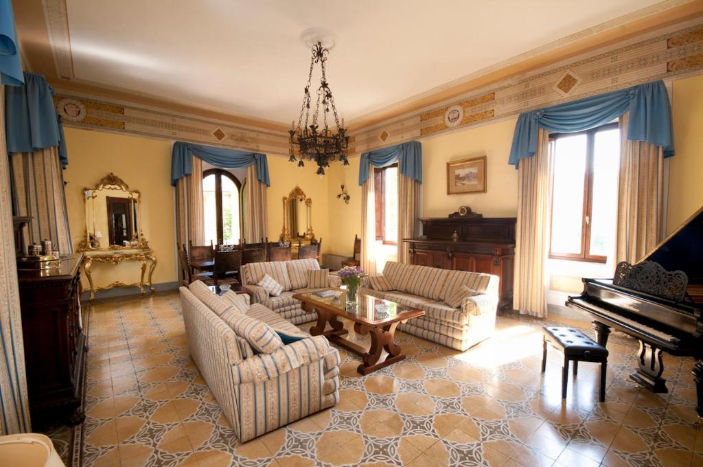 Villa Pieroni - Barga photo 3