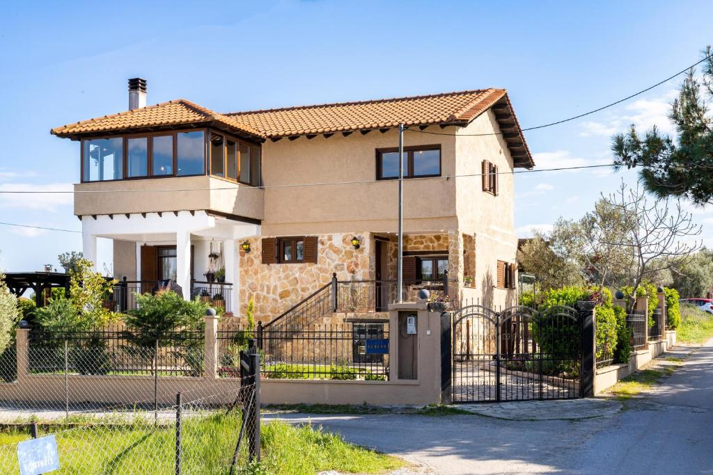 F & B Collection - St Triada for 8 - Villa Niki photo 3