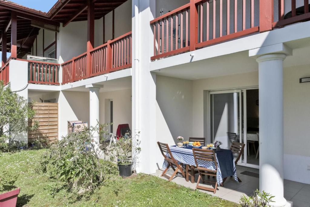 Charming flat with sunny terrace - Anglet - Welkeys photo 4