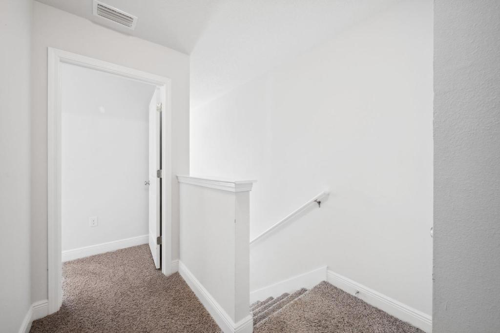 Hathaway Townhomes - 7584 Shadowlake by Nautical Properties photo 4