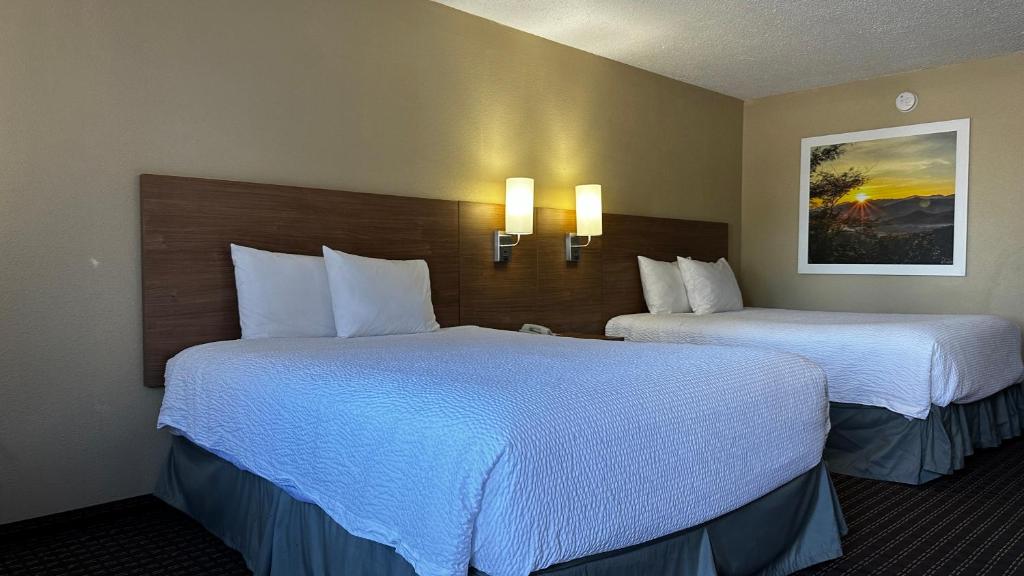 Days Inn By Wyndham Lexington-Columbia photo 4