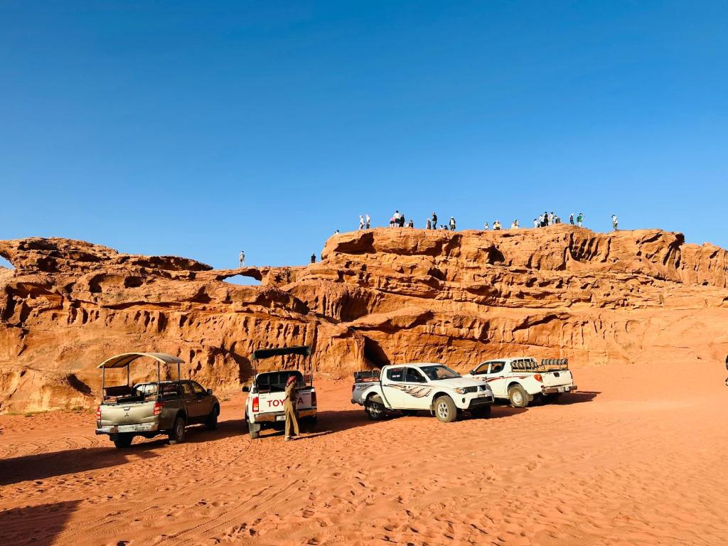 Wadi Rum Oryx Hostel & Tours photo 1