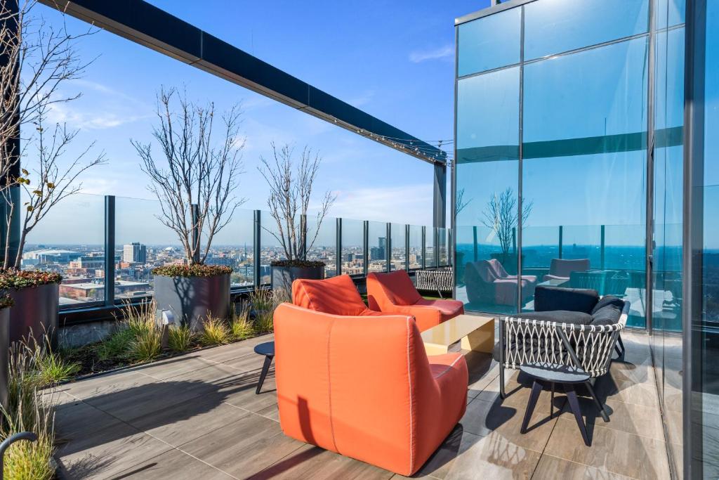 Designer Apt near Union Park - Cloud9-1125 photo 3