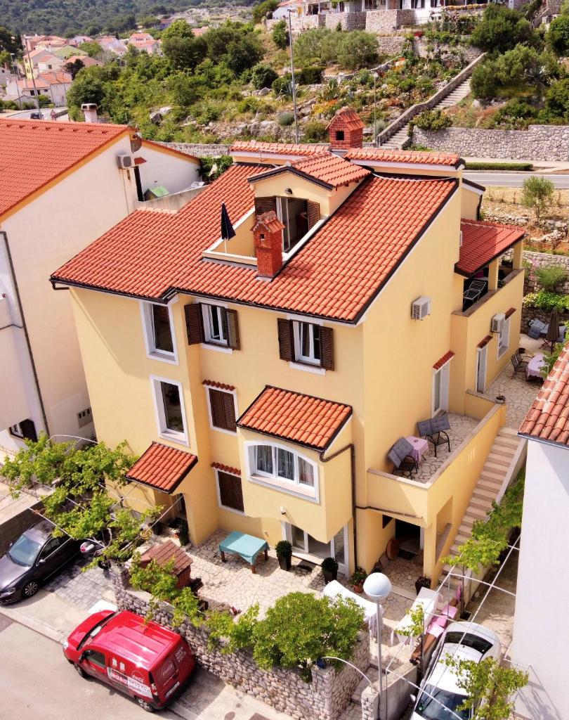 House Rosa photo 1