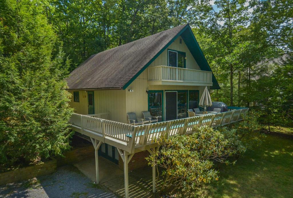 Our Golden Retreat image