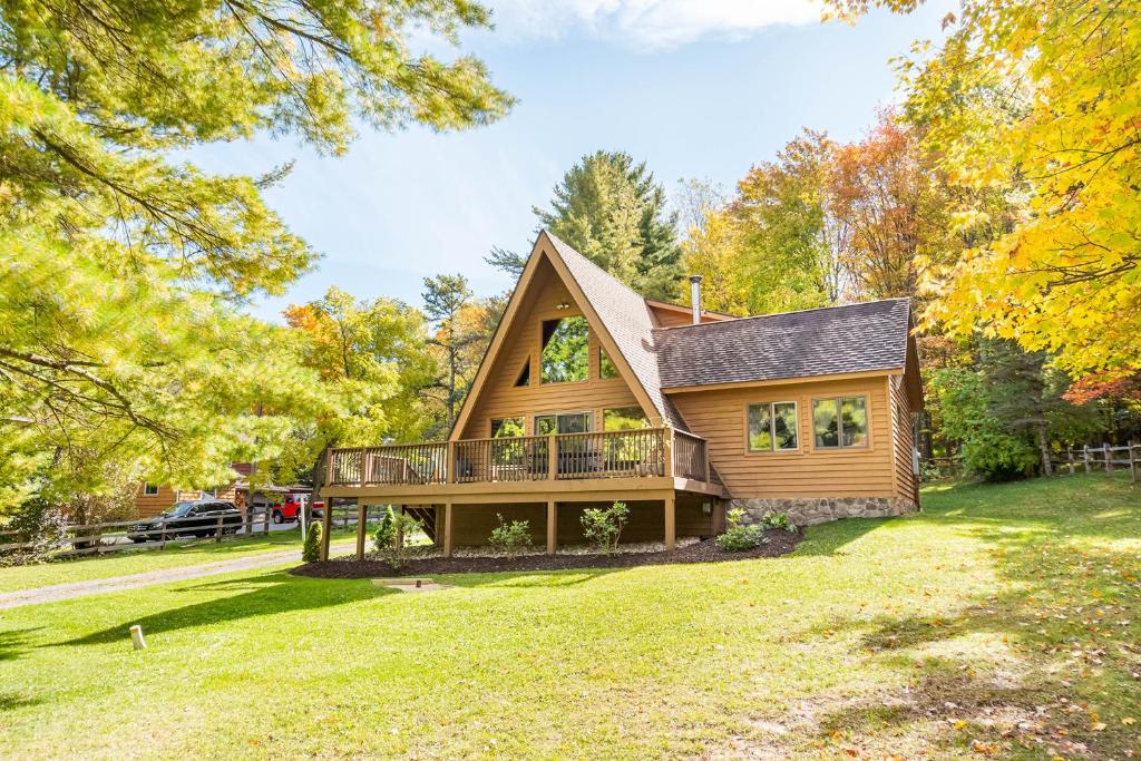 Lakeview Cottage image